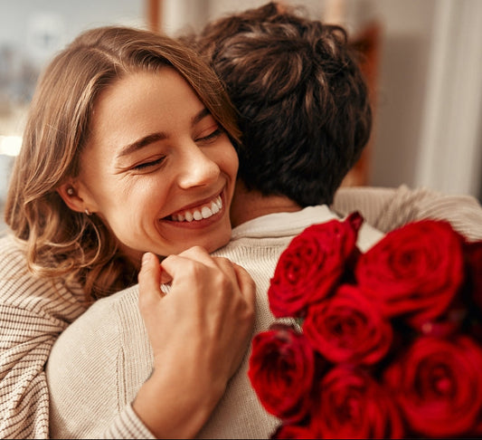 Show your love with our Classic Valentine's Day Bouquet